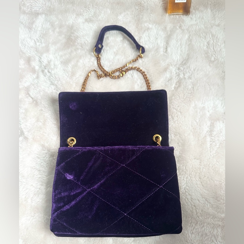 Purple Velvet purse with Gold chain handle - Picture 11 of 15